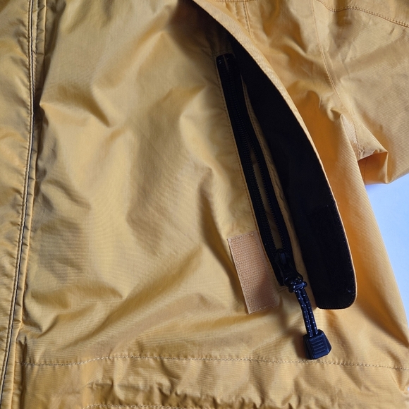 Eddie Bauer Hooded Jacket - Picture 6 of 8